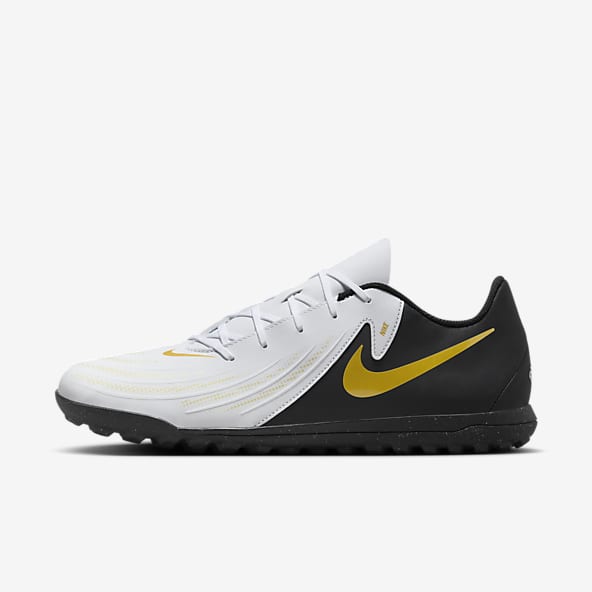 Turf Football Shoes. Nike IN